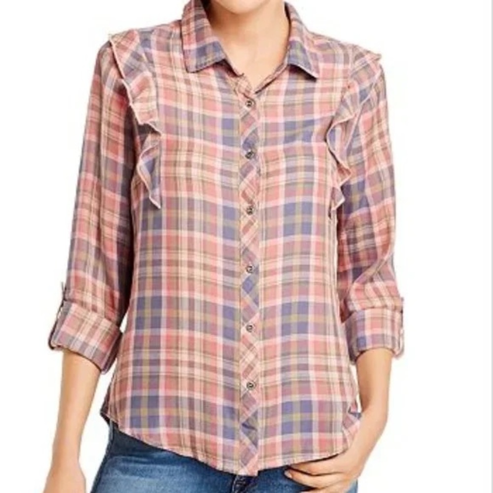 Billy T woman’s plaid ruffle button up blouse size small